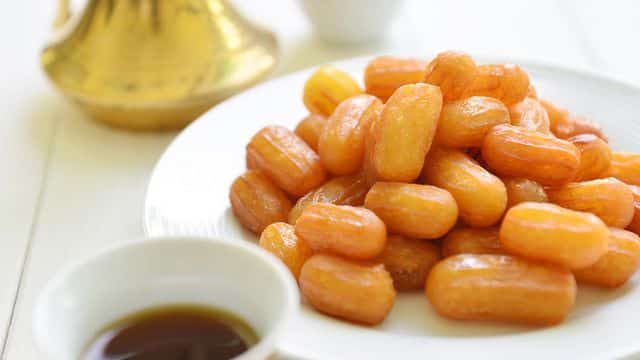 طريقة عمل بلح الشام بدون بيض